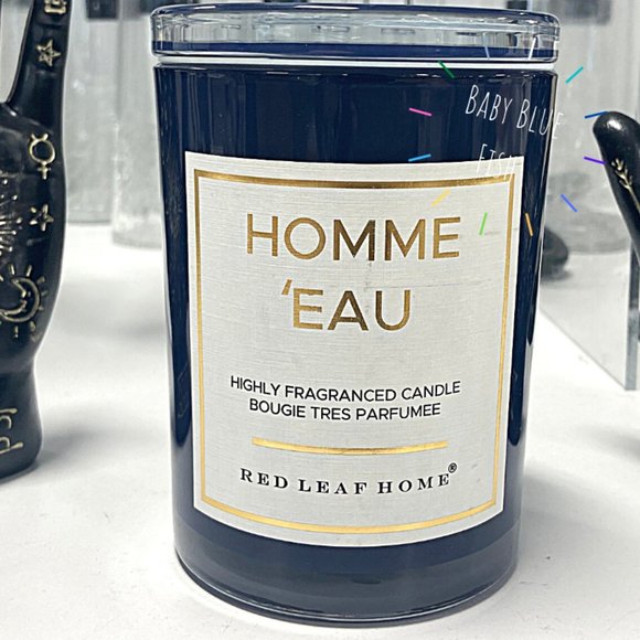 Homme Eau Red Leaf Home Scented Candle - Picture 3 of 3
